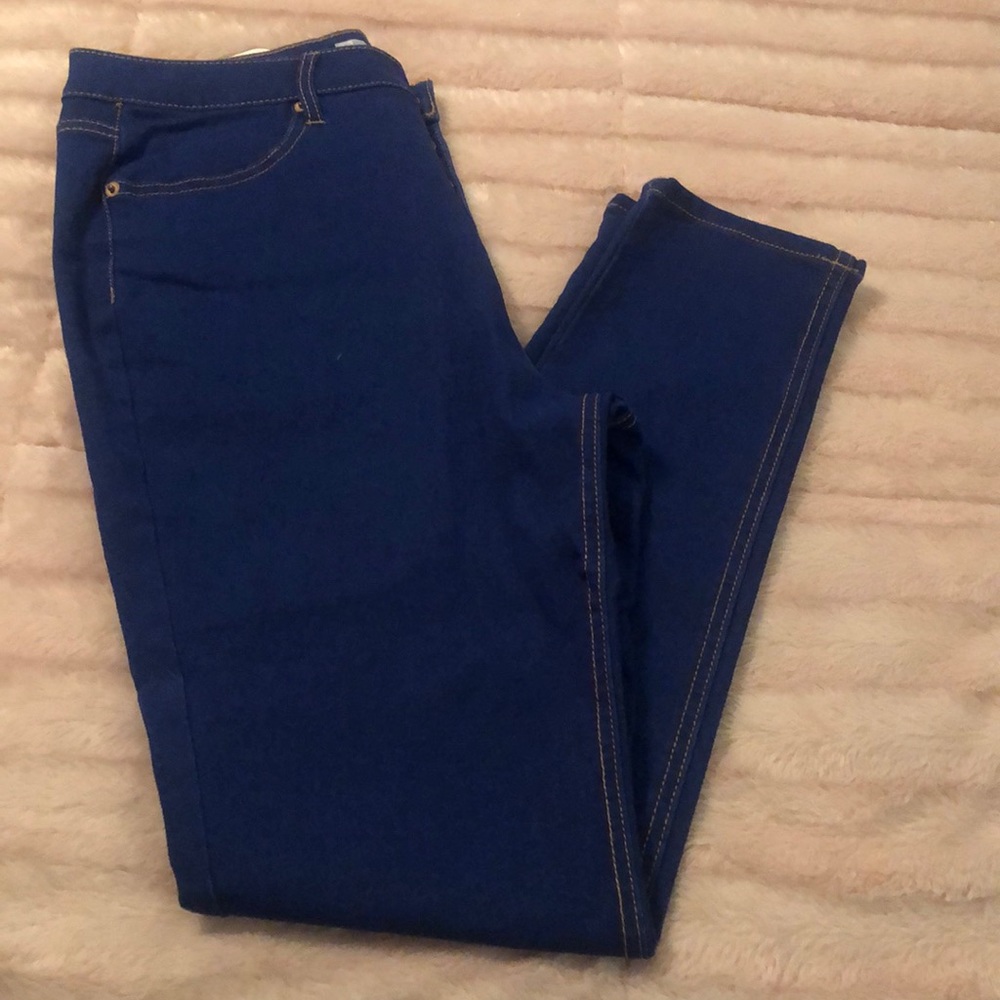 No Boundaries Hi Rise skinny jeans